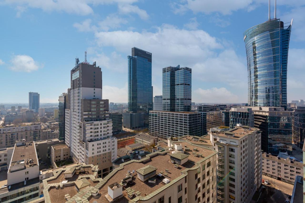 Platinum Towers Apartment With Parking By Renters Prestige Varsó Kültér fotó